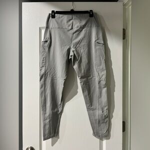 The sweatshirt project - light‎ gray leggings w/ zippers. Size 1X